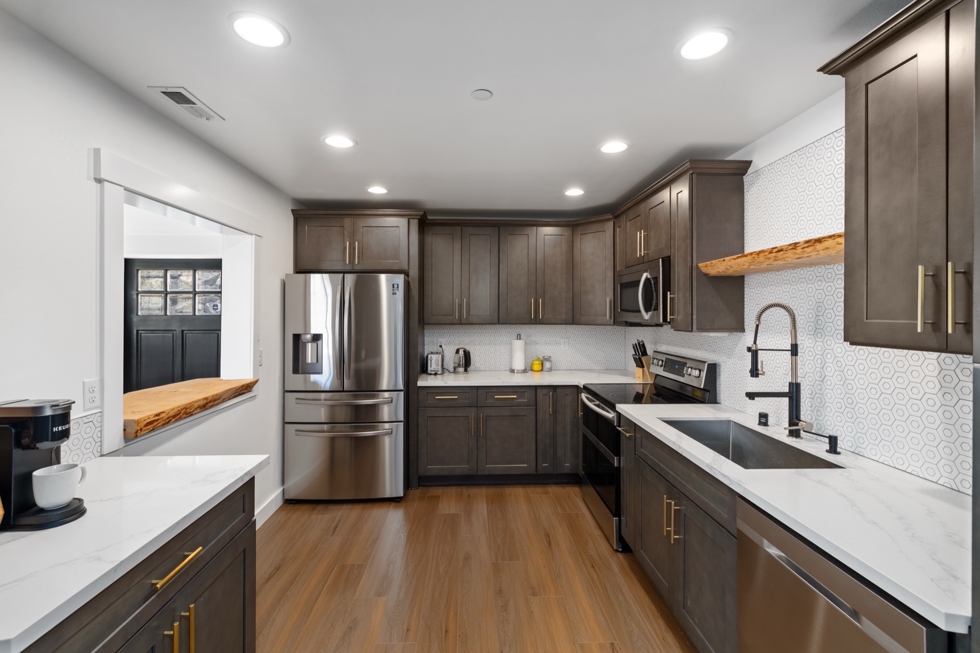 Copper Crest estate — gallery image 04