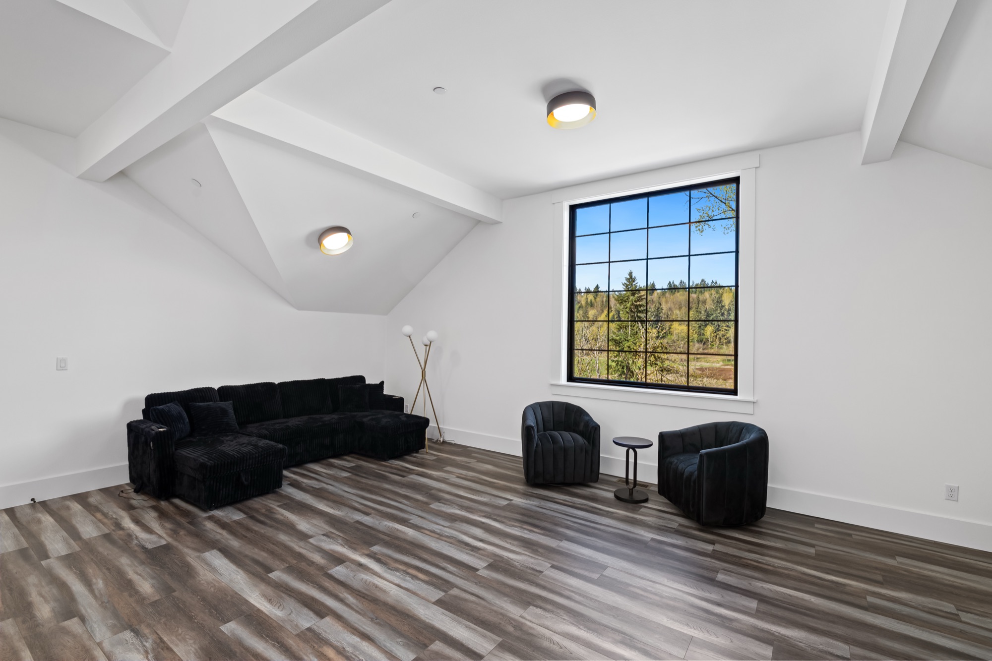 Copper Crest estate — gallery image 23
